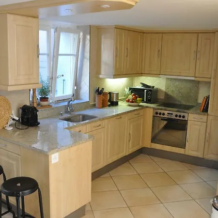 Daire Town House *